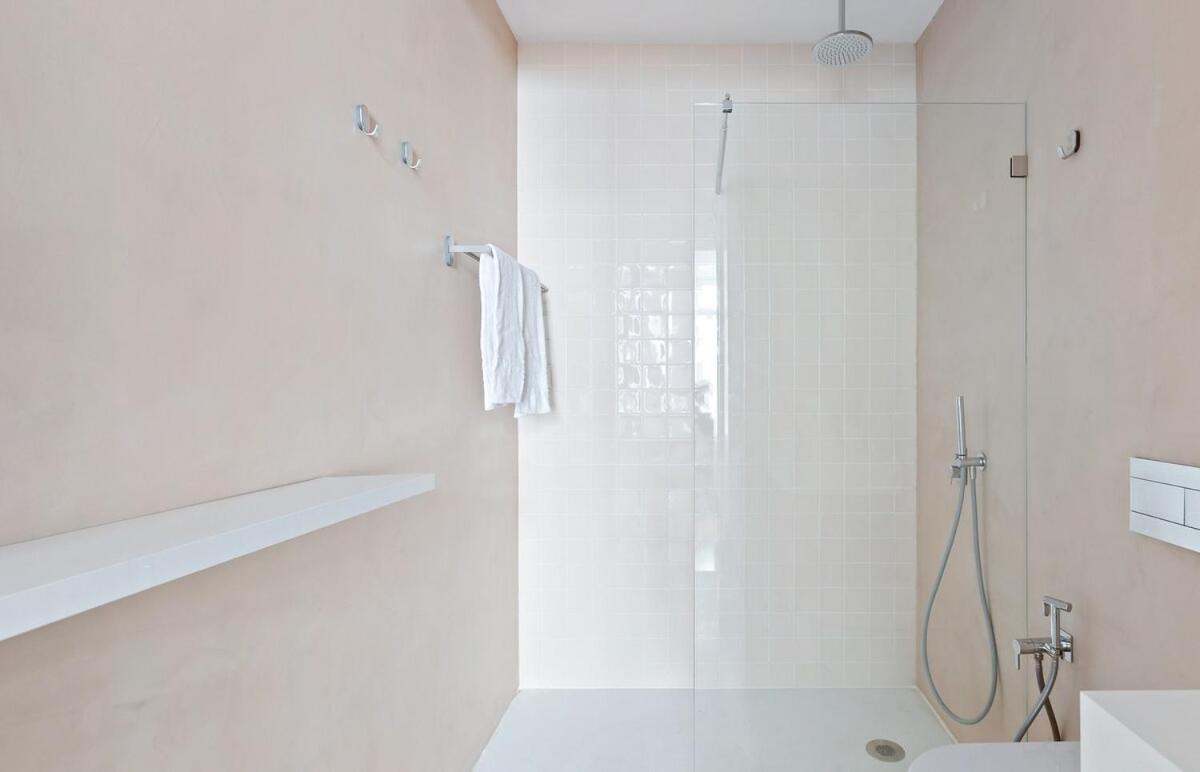 Spacious 1 Bedroom Near Baixa Lissabon